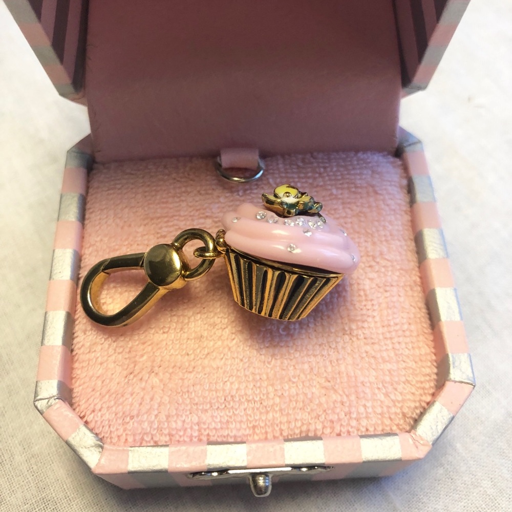 🧁 Pink Juicy Couture Cupcake Charm w/ Flower